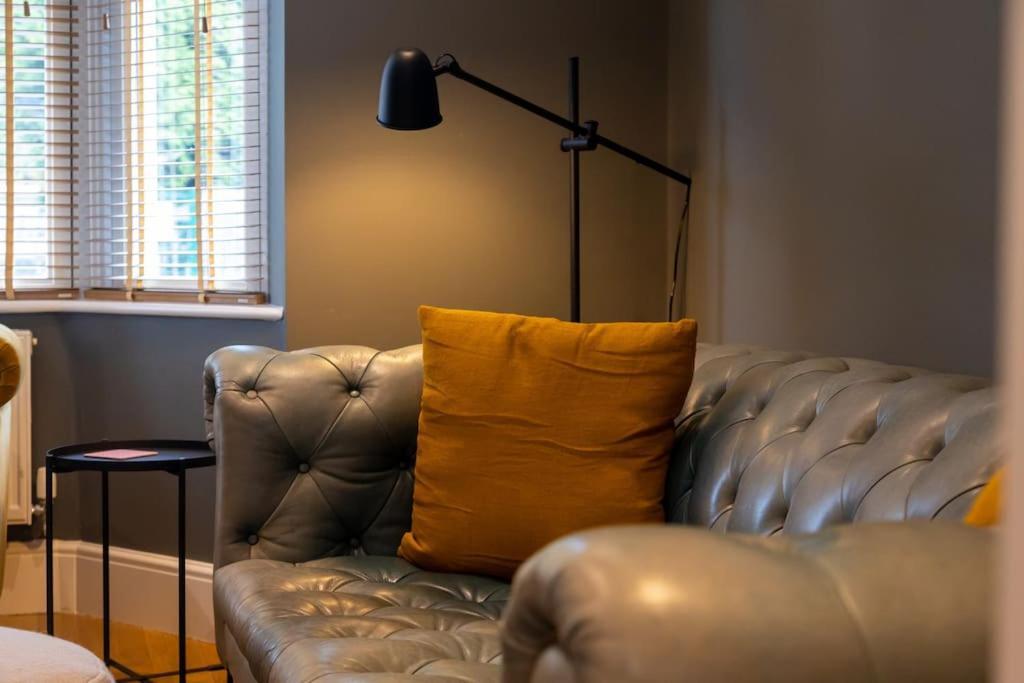 Hereford - Clifton Villa - Beautifully Presented House Located A Short Walk From City Centre - Sleeps 6 Guests - Perfect For Exploring Hereford - Hosted By Rentmyhouse Exterior foto